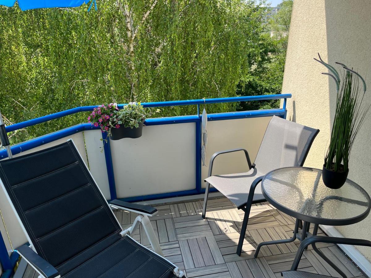רוסטוק Aquamarin - Charmantes Appartement Mit Balkon מראה חיצוני תמונה